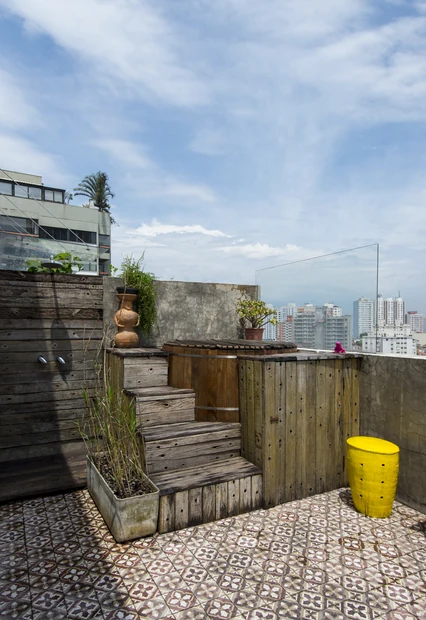 Projeto de arquitetura e interiores por Paula Haddad